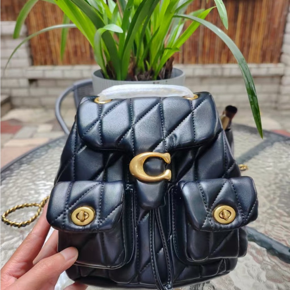 Coach backpack new, classic Tabby series of small backpack